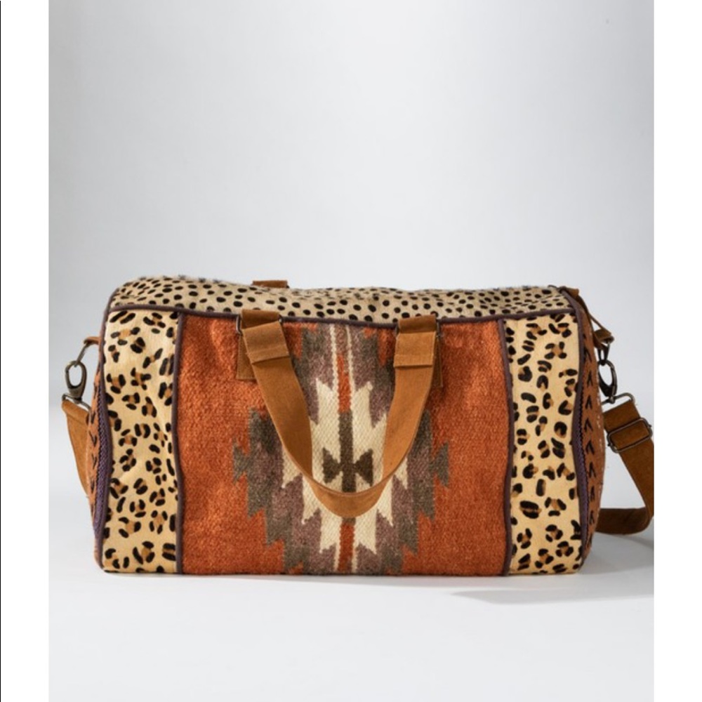 Southwestern Aztec Pattern Weekender Bag - Picture 11 of 13
